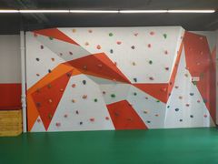 -悦动体能篮球羽毛球网球(三里河店)