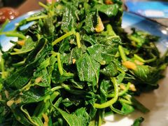 野菜拼盘-华盛园卷子王农家菜水库鱼