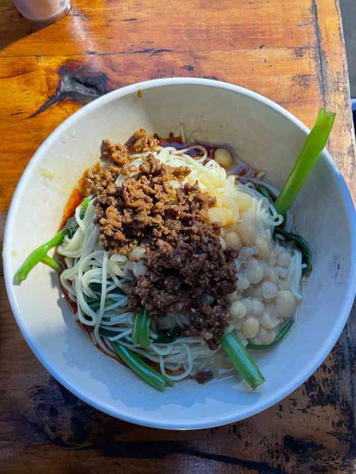 老地方猫儿面(磁器口店)-"昨天晚上逛到磁器口玩,出来时看到了闻名已.