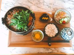 烧牛肉火锅-自由之丘