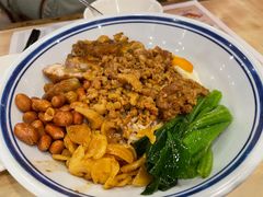 鸡扒肉燥饭-新世界餐厅(万达店)