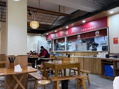 -杨三孃跷脚牛肉(美洲花园店)