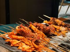 -鸿宇海鲜烧烤(红海新区店)