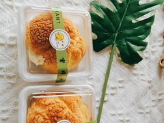 -蜜蜂小象·榴莲千层蛋糕(时代汇11栋店)