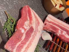 -轻烧烤肉(光谷步行街店)