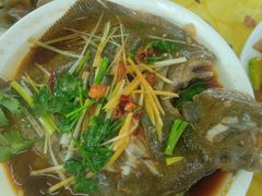 -叶存利海鲜大馅饺子(东戴河止锚湾店)