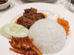 -关夫人餐厅(阳光广场店)