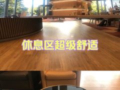 -奔驰上海利星(七宝店)