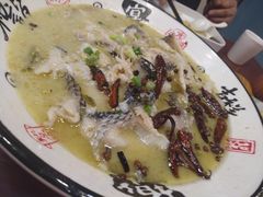 酸菜鱼-有位虾匠·香辣蟹·小龙虾(李村店)