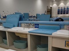 -蓝旗亲子游泳(范湖万达广场店)