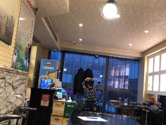 -聚汇三少·龙虾·中餐厅(莫邪路新天地店)