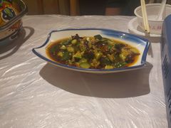 刀拍黄瓜-霄汉牛三鲜湖北砂锅菜(万松园2店)
