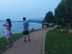 -丁香湖公园