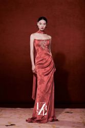 -Renee芮亦婚纱(原丽莎)