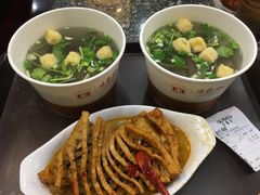 -冯鑫记南京鸭血粉丝汤(来燕路店)