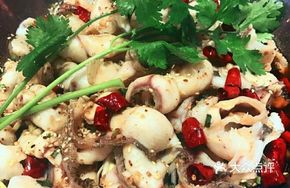 Sour Cabbage Fish Pot (White Soup)