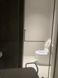 -萱娅美颜美体中心