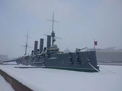 -阿芙乐尔号巡洋舰