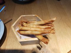 -蜜桃餐厅·伴山(绿宝广场店)