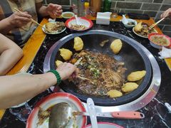 -边江铁锅炖鱼(振八街店)