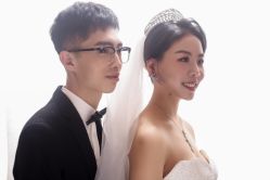 点击看大图 -太郎花子婚纱摄影艺术中心
