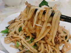 -粤潮牛肉火锅店(江南大道店)