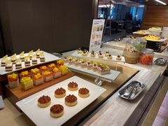 -万荟轩海鲜·粤式点心自助餐厅(蓝海风万怡酒店)