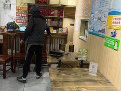 -官塘陈记鱼生·潮汕砂锅粥·牛肉火锅(潮枫路总店)