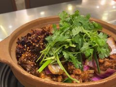 -胡须佬鸡煲四季火锅店(石厦西村直营店)
