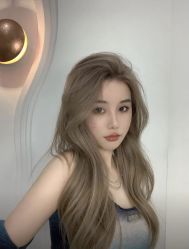 -iu潮牌·SALON