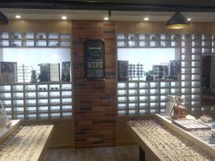 -A380视光·蔡司眼镜店(锦艺城店)