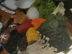 -呷哺呷哺(融创茂店)