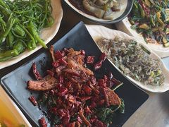 -隔壁老王·家常云南菜(花巷店)