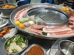 -哈哈碳都·牛肋条无限自助烤肉(宝龙店)