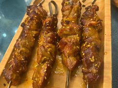 -乡村馕坑肉·烧烤·新疆菜·本地人更爱吃(阿勒泰首店)