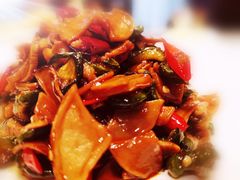 黄瓜钱儿爆菌菇-城南往事·鲁菜济南菜(软件园美莲广场店)