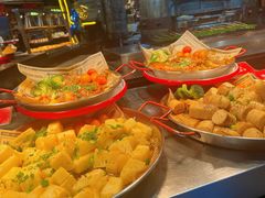 -四海一家自助餐(益田假日广场店)