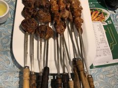 羊肉串-巴扎美食·新疆菜·西域歌舞表演餐厅(新疆大厦店)