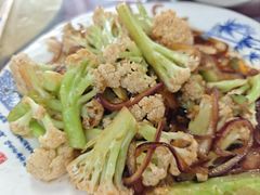 -雪湖煜辰鱼头老店(雪野湖店)