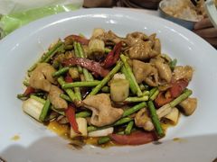 -犇逸·乐山跷脚牛肉·四川现炒(览海店)