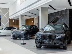 -上海宝信宝马4S店