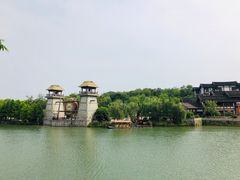 -茅山东方盐湖城景区