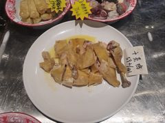 -侬佳蒸菜馆(听潮店)