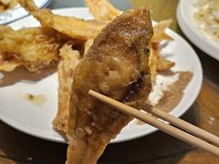 -方国老头包子·39年威海本地老字号•小船海鲜疙瘩汤
