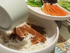 -云海肴·汽锅鸡·云南菜(天山百盛优客店)