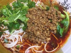 -幺不倒重庆小面(大梁店)