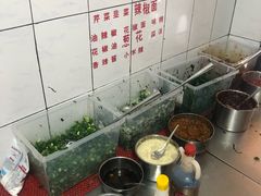 -文山荷鲜居(翠湖店)