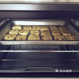 烤好之后，酥脆中带着点点的酸甜
