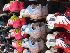 -迪卡侬(西三旗店)