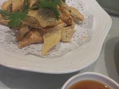 -品悦酒店(三林古镇店)